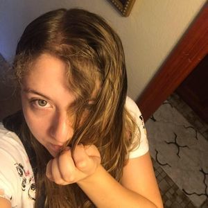 Meet your Posher, Olívía